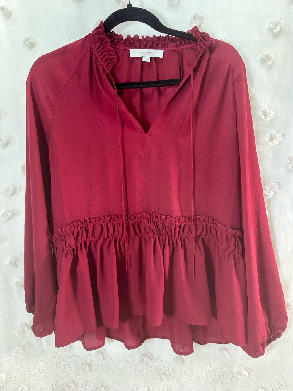 LOFT Women’s Burgundy Ruffle Peplum Blouse Size Small
